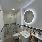 A8 Melnrage *